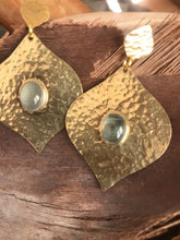 Cargar imagen en el visor de la galería, Rusky Cohelo by Meme